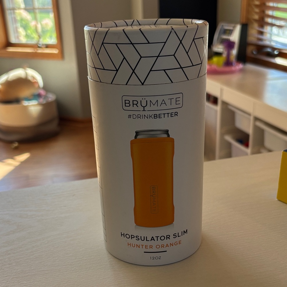 BrüMate Hopsulator Slim in Bold Orange